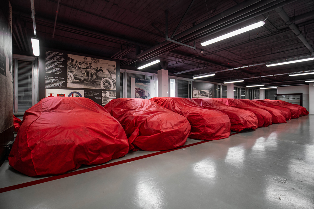 Foto di auto coperte